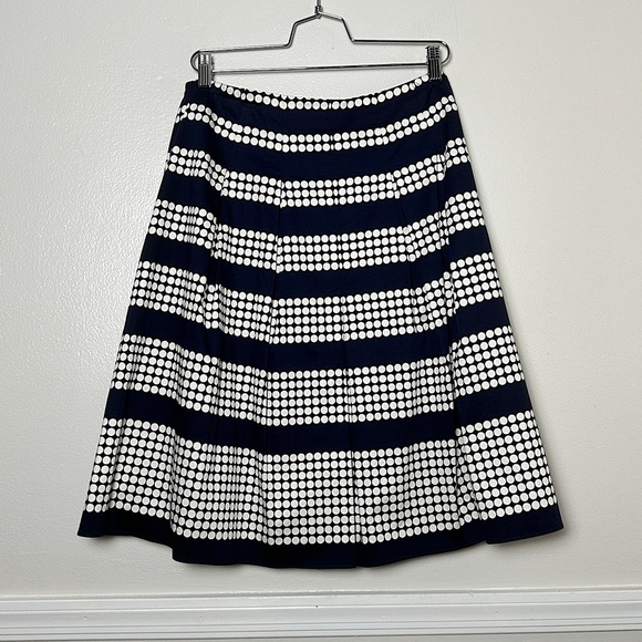 Talbots Woman Navy & White Polka Dot Pleated Skirt Stretch Cotton A-Line 16WP - Picture 11 of 15